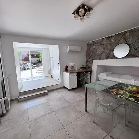 Ideale Inverno-riscaldamento - Patio Privato Apartman Menton